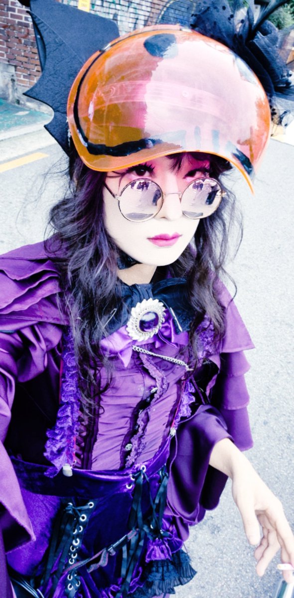 lupurd's tweet photo. 일하기 시르다~~ https://t.co/x5mUwQo4JE