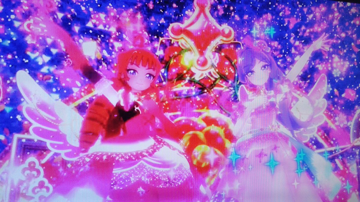 dongurimura918's tweet photo. ナナとエマやいのりとあおいのデュエットの画像です！いのりが好きで会いに来たマイとあやか！ゲスト出演をしている方の演じる時に聴こえたけど…#おねがいアイプリ https://t.co/QU2GcE38xl