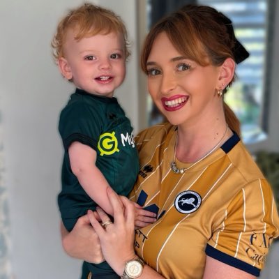 amberr0se91's tweet photo. #NewProfilePic https://t.co/UiRCf2EC3r