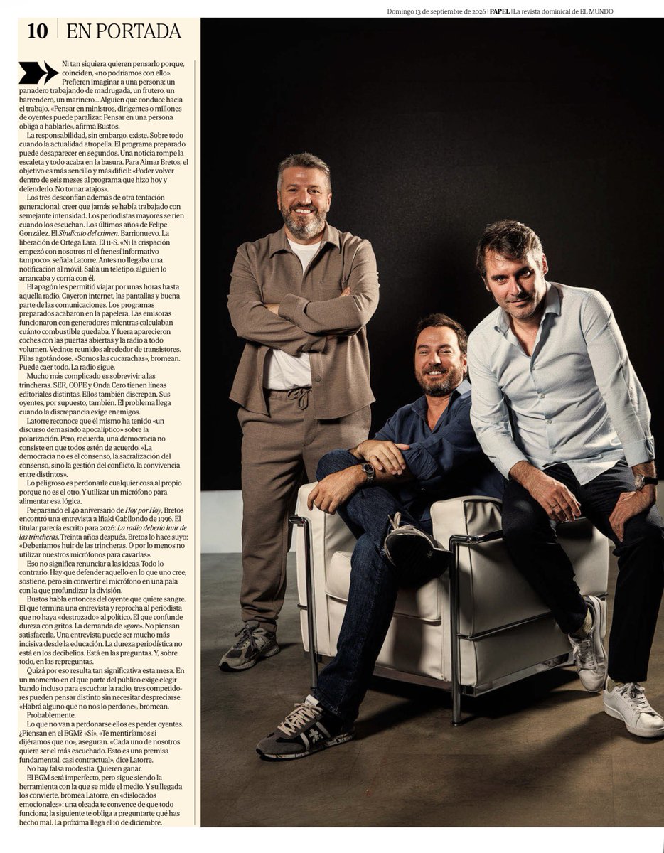 JoseIgnacioWert's tweet photo. Fantástica entrevista conjunta en @Papel_EM a @rlatorreg, @AimarBretos y @JorgeBustos1. (No la encuentro colgada en la web). Qué maravilla poder disfrutar de una charla amistosa entre competidores en esta España de tanto muro hinchado y tanta rivalidad de golpes bajos. https://t.co/eMbUzqmPah