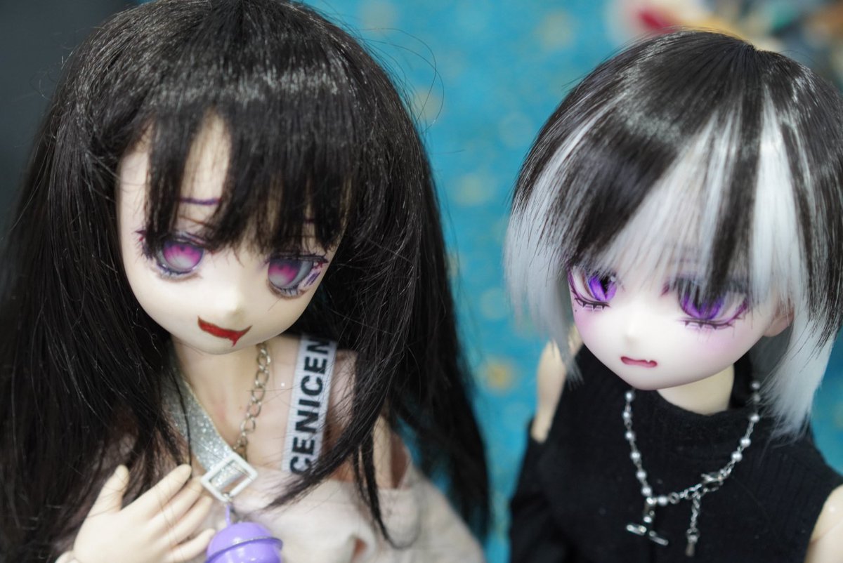 otoshigoto02's tweet photo. ヘッド番号同じなのはあるけど、なんだか似ている2人 https://t.co/FGwA5FGc7w