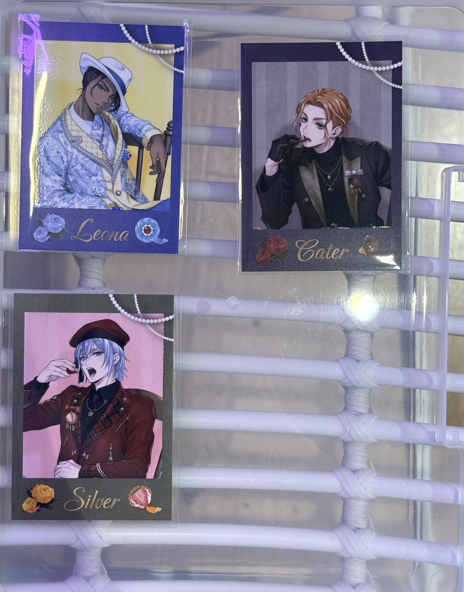 xx__t_ace's tweet photo. 【 交換 】ツイステ ボンボニエール ポップアップ カード コレクション

譲  ケイト レオナ シルバー

求   エース

渋谷にての現地交換 優先
後日 郵送交換可

ご検討よろしくお願い致します🙇🏻‍♀️ https://t.co/fsdPf4gWJX