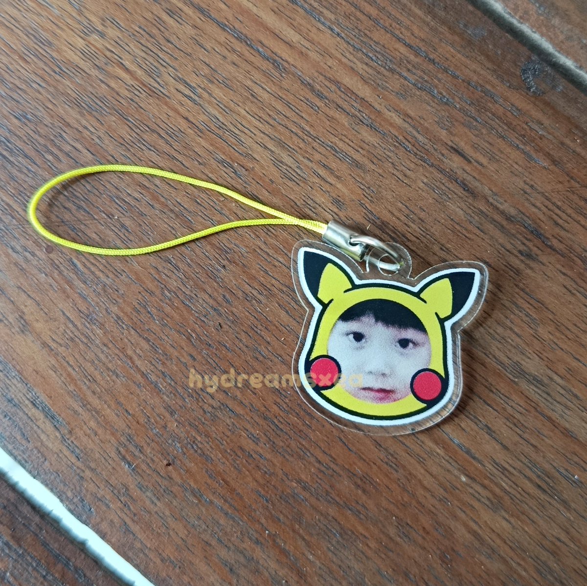 hydreamsxea's tweet photo. Ini buat realpict dan video nya ya teman-timun. Rill plushie keychainnya bisa bunyi ncit ncit 🤏🏻 https://t.co/f2Zmhi3JsC