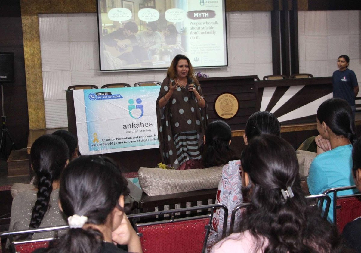 HKCKapurthala's tweet photo. graced the event as the Resource Person. Sharing her thoughts with the students on essential mental health issues, she explained through very simple and impactful examples how to deal with stress, anxiety, negative thoughts and emotional pressure. https://t.co/rYYS1rqDy7