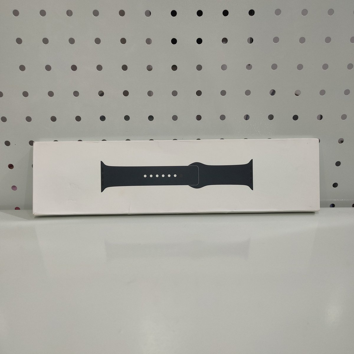 Iam2shirts2's tweet photo. 🔥 สายนาฬิกา Apple Watch Sport Band สี Midnight
✅ แบรนด์: Apple 🇺🇸
✅ รุ่น: Midnight Sport Band
✅ ขนาดตัวเรือน: 45 มม. 
✅ ชุดประกอบด้วย: ขนาด M/L และ S/M ปรับขนาดได้ 2 ชิ้นในกล่อง
✅ สี: มิดไนท์ (เข้มน้ำเงินดำ)
✅ สภาพ: ไม่เคยใช้งาน
✅ ราคา: 1090 บาท
 
#AppleWatch #SportBand https://t.co/N9TD607uZm