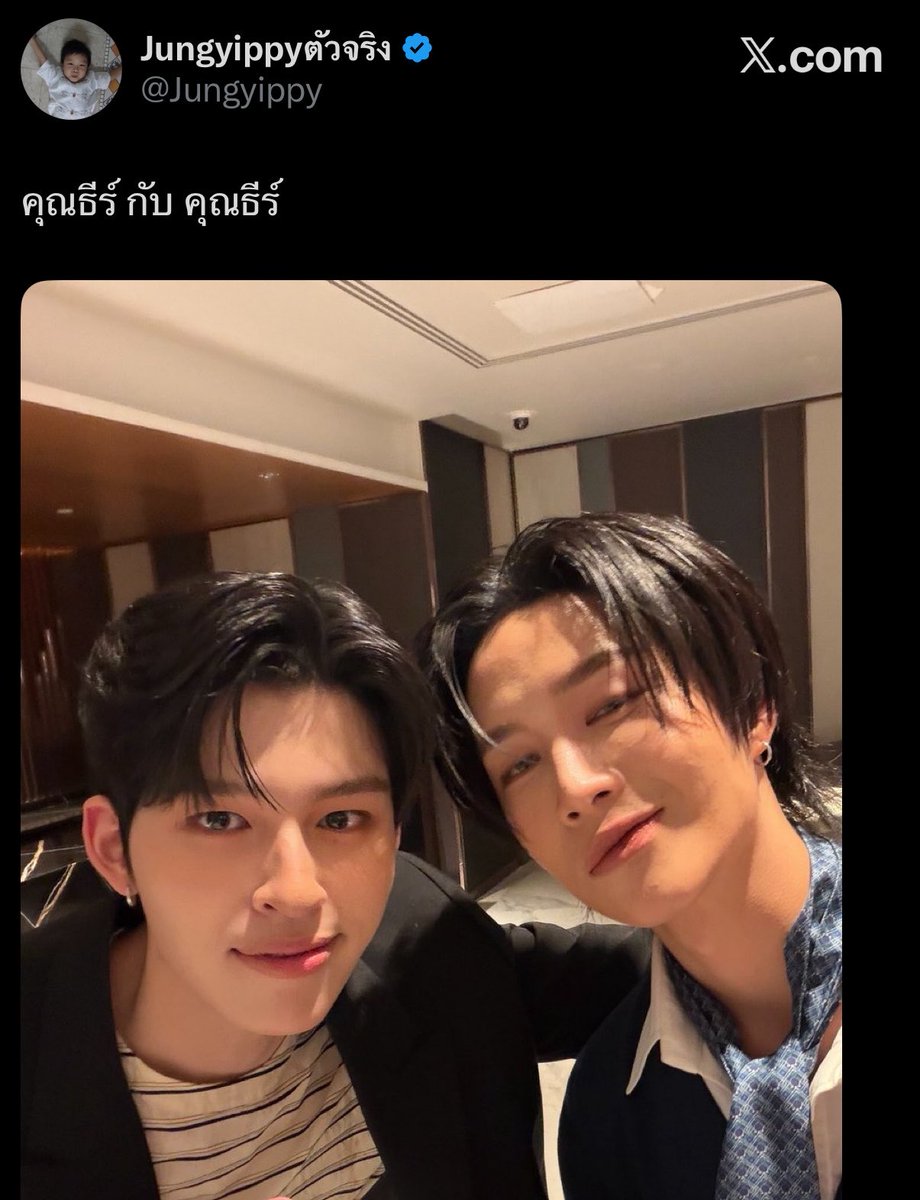 periwinklecrown's tweet photo. ทุกคนเงียบ ๆ https://t.co/bCNI2ditQq