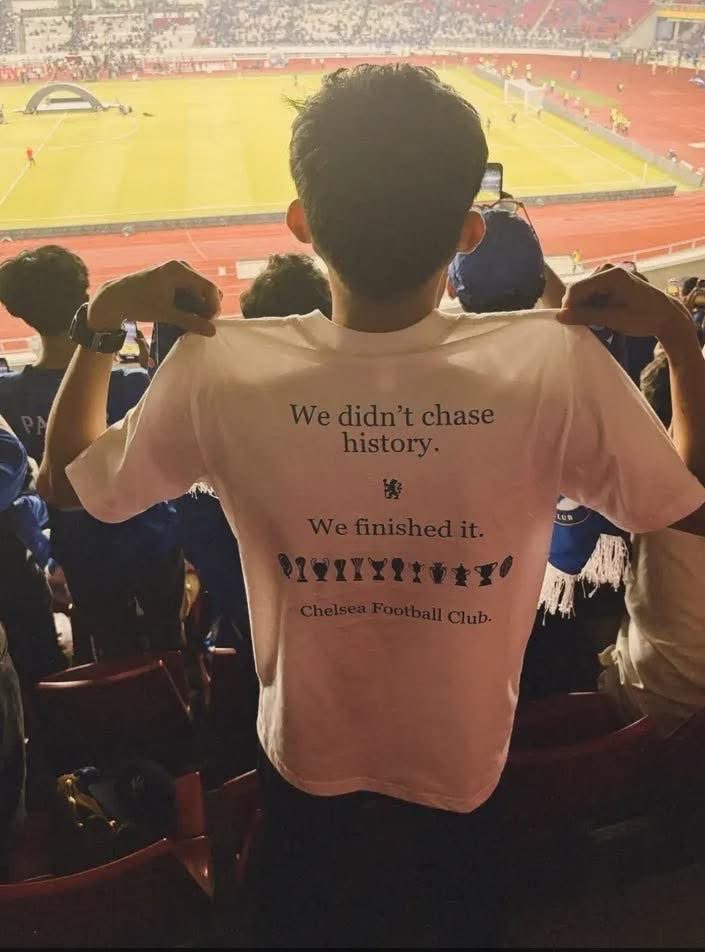 ShadowNoni_'s tweet photo. We’re pride of the world!🌎
Blue is the official color!💙
Chelsea is the official Name!🥶
@ChelseaFC FOREVER! #chelseafcfans https://t.co/7VkkDem5bD