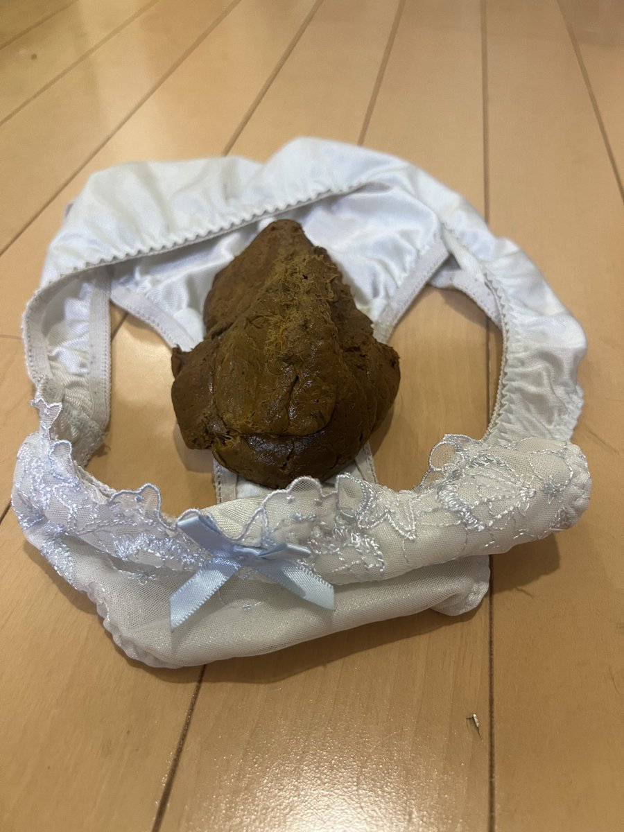 pEKILMEqAnu745z's tweet photo. 💩 https://t.co/LoqaICnOLA
