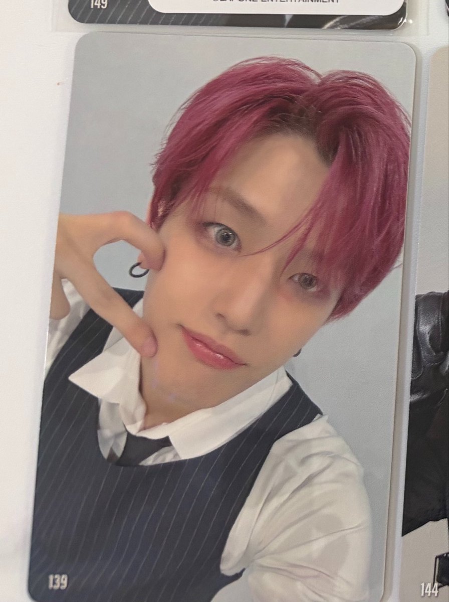 ry_0941's tweet photo. @4ham_6t 検索から失礼します🙇‍♀️
当方こちらの髙塚所持しております。
藤牧142と交換可能でしょうか？
ご検討よろしくお願いいたします🙏 https://t.co/gmNsXTdbJ6