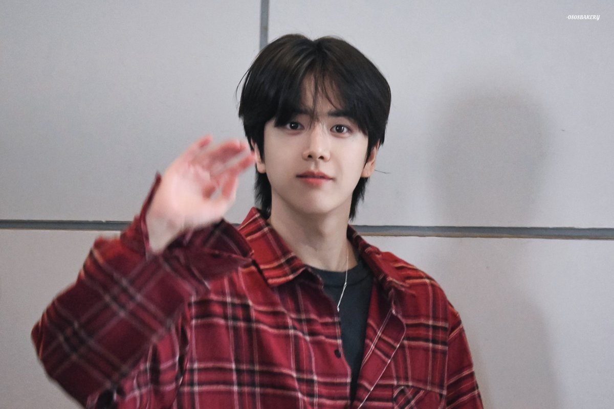 970808bakery's tweet photo. 260913 퇴근

#더보이즈 #THEBOYZ #영훈 #YOUNGHOON https://t.co/eatMkm81yP