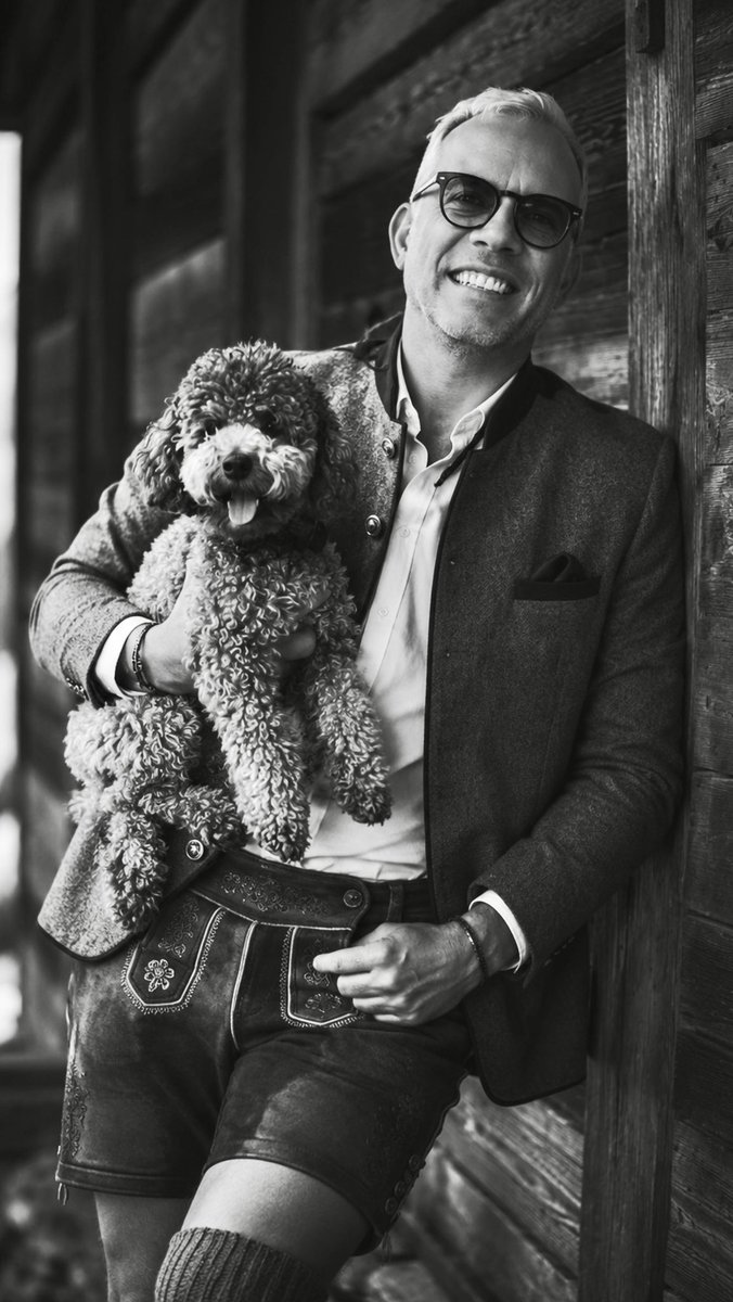 DogandreaMilano's tweet photo. 🐾Eccomi anche su X! ✨
Abbiamo appena aperto questo profilo, ma per seguire tutte le mie avventure mi trovate soprattutto su Instagram: https://t.co/0yKkSYA9AR

Ci vediamo di là… io vi aspetto. 😎🐾

#DogAndreaMilano #cane #Barboncino https://t.co/Dli437Wccr