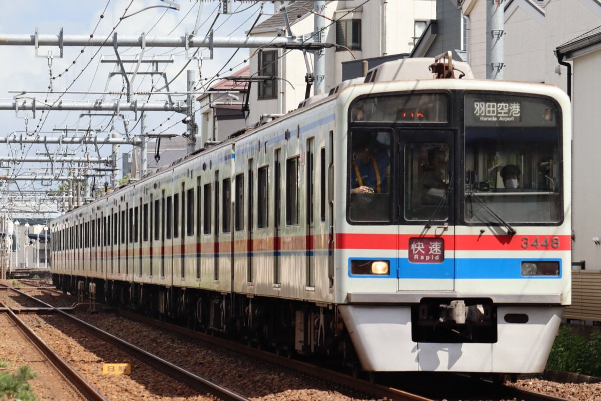 6pz0pc's tweet photo. 定期鉄のいいところ
➀期間限定の仕様(ヘッドマーク等)
➁偶然に遭遇する回送・試運転
➂まれに起きる代走
➃ライトが壊れる
　いつか廃車になる

※写真は過去のものです。 https://t.co/G4QWO19yKn