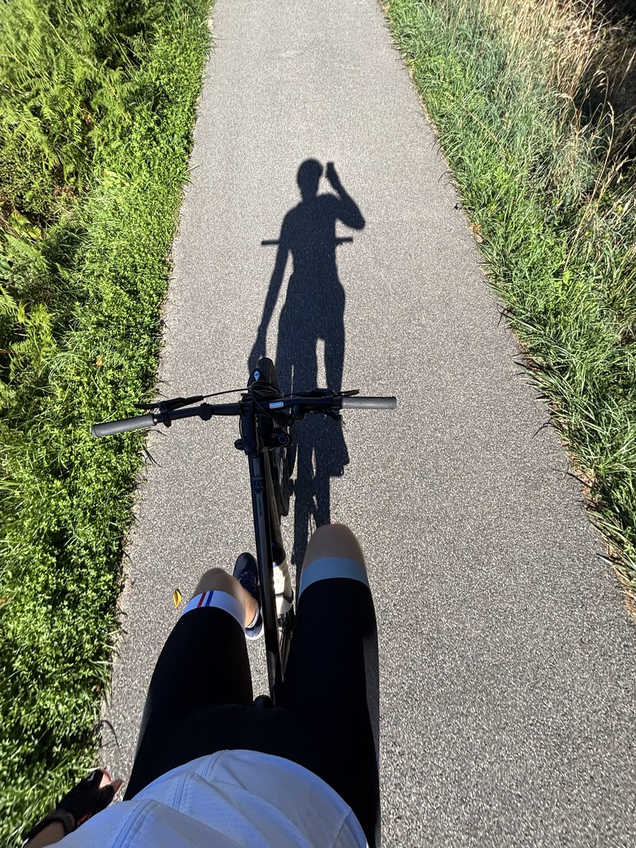 947Tedudry's tweet photo. Qui dit rentrée, dit reprise des bonnes habitudes 
#cycle #gay #cock #lespompeurs #gaynantes #nude #snapgay https://t.co/Skbo4PP54l