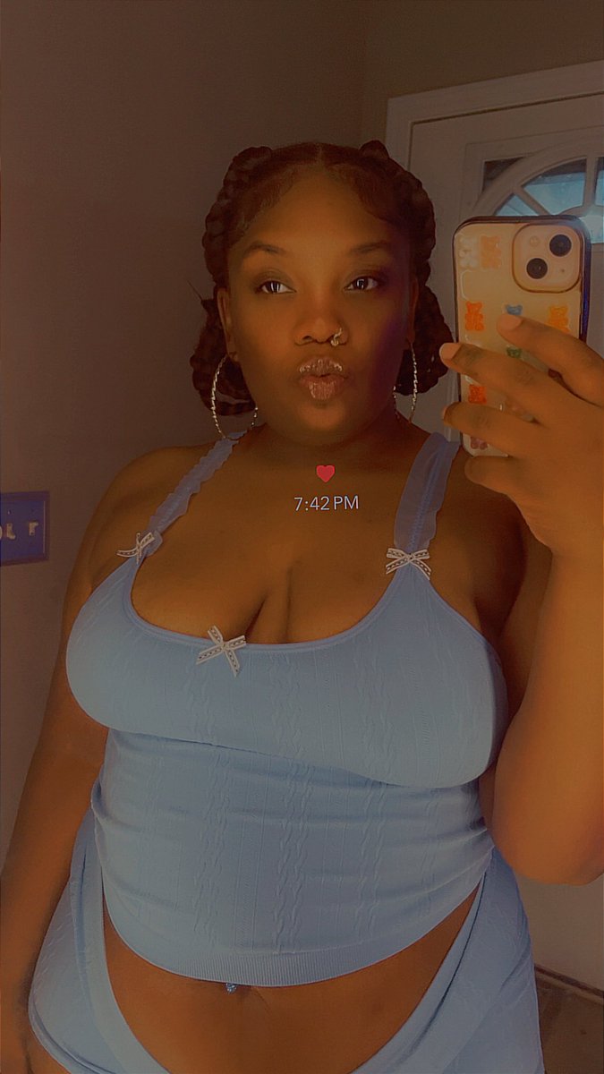 Call_Me_Loyal_'s tweet photo. Her 👏🏾💦‼️ https://t.co/Jr9bhf2sgq