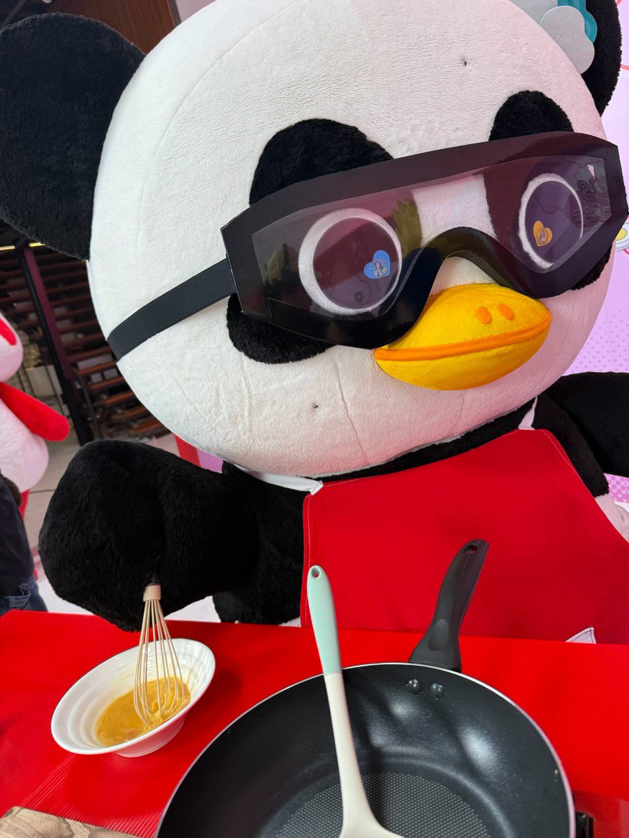 lunar_GMMTV's tweet photo. ไข่เจียวเจ๊ลูอร่อยมั้ยมั่ยรู้จำสูตรไม่ได้จ้า
แต่อร่อยแน่ๆใน GIGGLE GANG จ๊ะ อะ ะะะ
#LUNAR https://t.co/U0KkpsFjD8