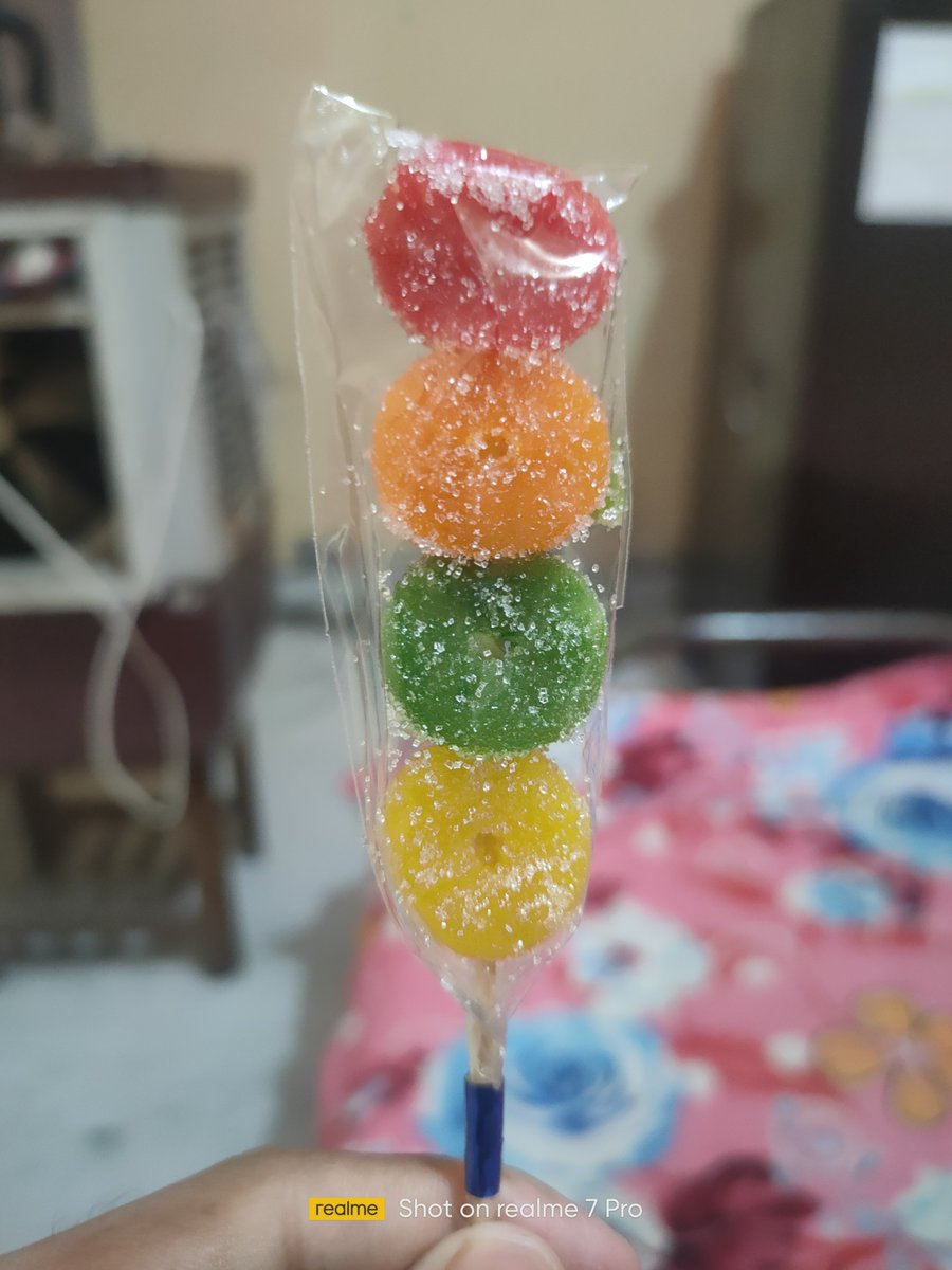 ajadmd97's tweet photo. Can someone tell me what it is exactly? https://t.co/L3UsT8FM0y