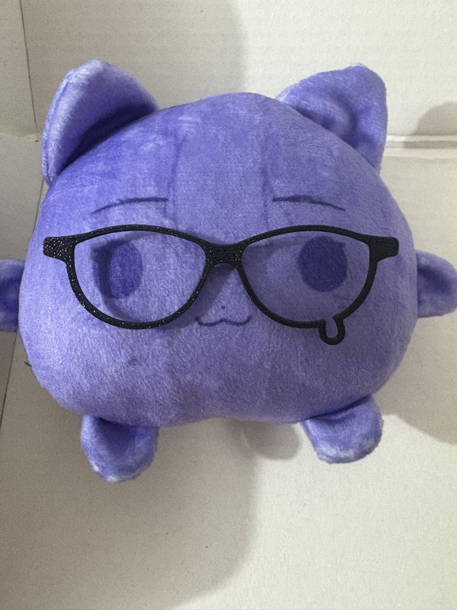gnc0920's tweet photo. 什麼生物 https://t.co/2xhqdYc7jD