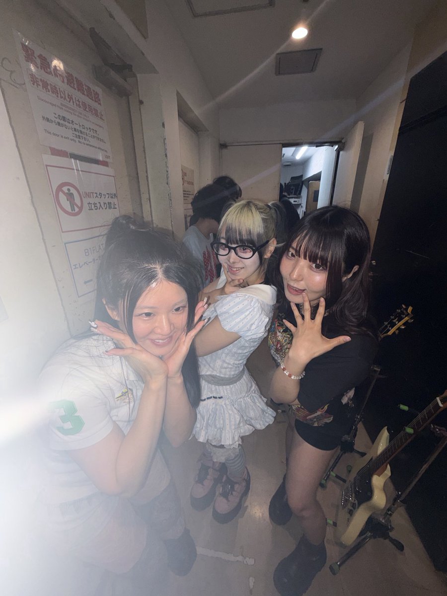 valknee's tweet photo. 偏ったプリキュア https://t.co/P7G8gbw8Rj