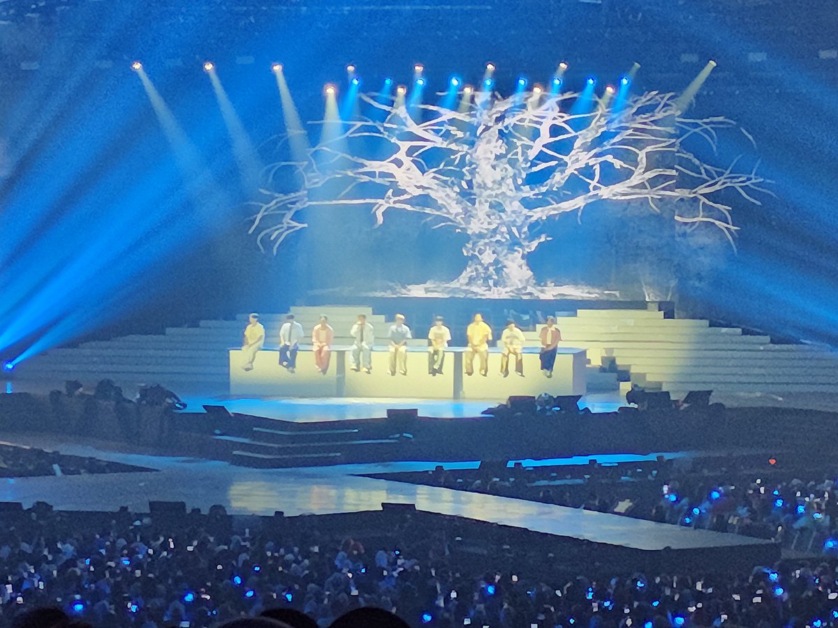 blueinme01's tweet photo. It was a year ago ...
We have fun together in ICE BSD.
May we meet again, in the different kind of fun, happiness n joyfull
Miss you guys 💙💙💙
#superjunior #suju #elf #ss10 #fangirling https://t.co/kHBkogl0uK