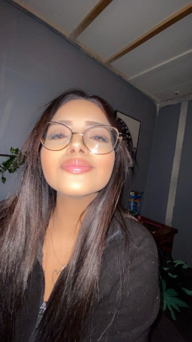 freaky08800's tweet photo. Innocent looking but I get freaky still🥰💦😈 https://t.co/JyeakKdPVe