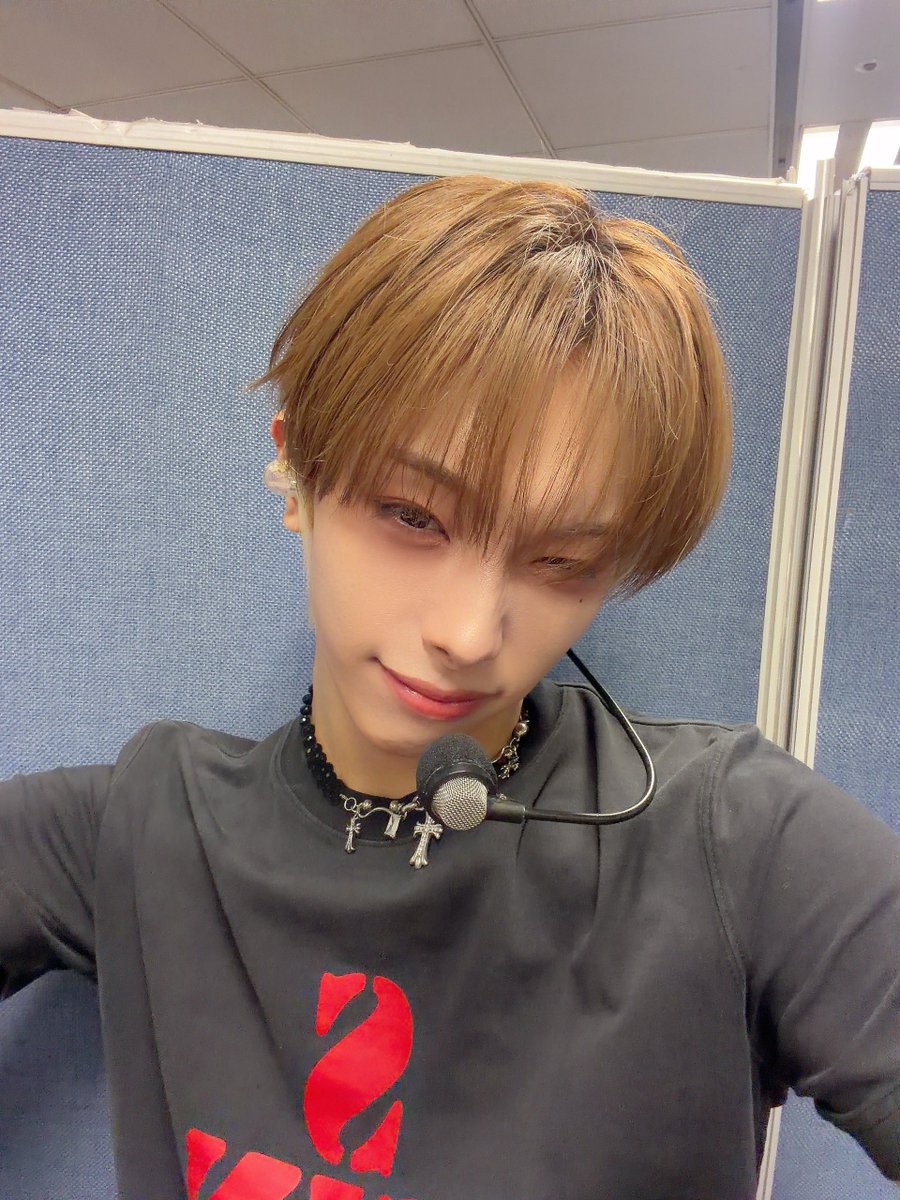 TUNEXX_official's tweet photo. ROCK MODE 🎸

#TUNEXX #튜넥스 
#Taira #타이라 https://t.co/jFwHw6sRLV