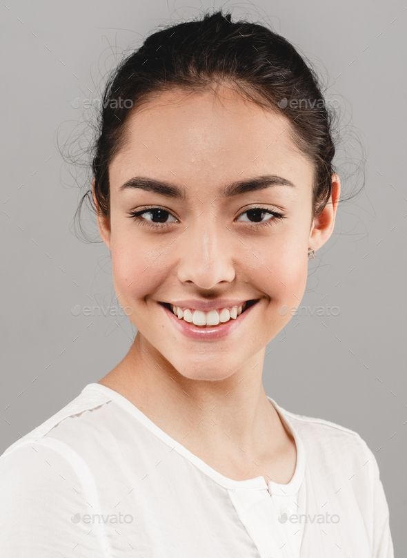 MatthewGarrmy's tweet photo. II play roblox(when i get time)Im a Female ofc
im Muslim.
 show face if you do :) https://t.co/pGtlXqDUOC