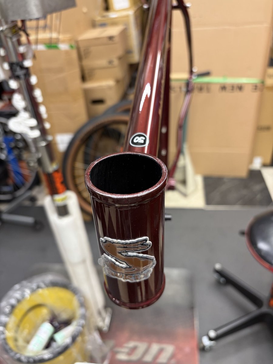astbikes's tweet photo. 下処理開始です。
#surlybikes
#midnightspecial
ぼちぼち組み立てます。
#ロードバイク
#マウンテンバイク
#astbikes
#astforest
#練馬板橋
#和光市秩父市
#マウンテンバイクショップ https://t.co/Rrxsut4AHu