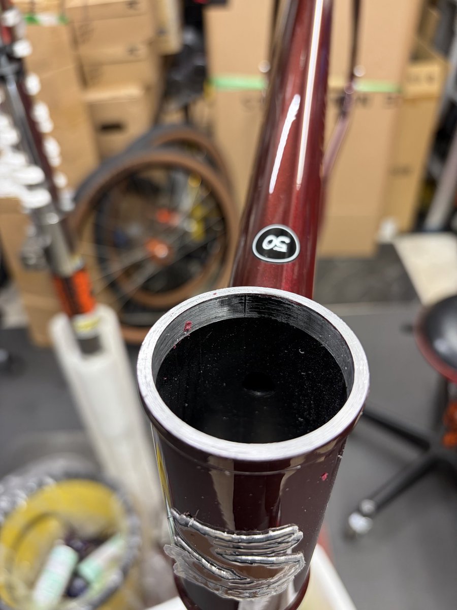 astbikes's tweet photo. 下処理開始です。
#surlybikes
#midnightspecial
ぼちぼち組み立てます。
#ロードバイク
#マウンテンバイク
#astbikes
#astforest
#練馬板橋
#和光市秩父市
#マウンテンバイクショップ https://t.co/Rrxsut4AHu