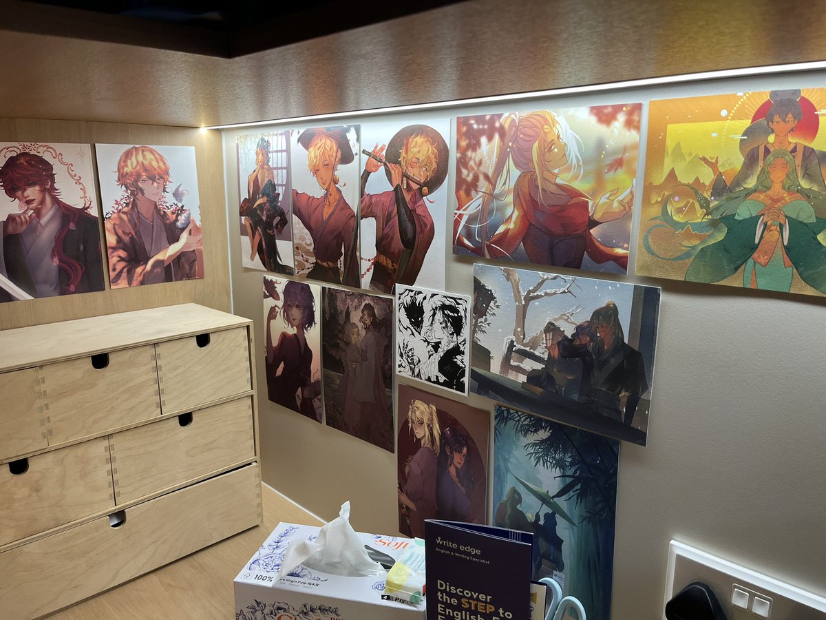 cursedbriars's tweet photo. Also I wanted to show you guys what I did with my room https://t.co/6nibFplqWt