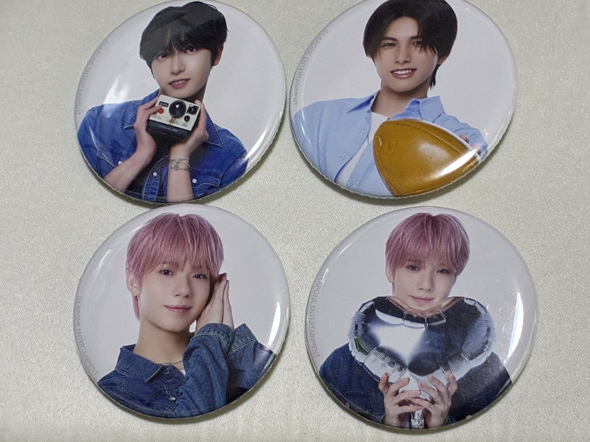 hs_gumi's tweet photo. KO1KEYZ コイキーズ 1st FAN MEETING ファンミ カプセルトイ ガチャ 交換

譲）顔面アクキー トレカ 缶バッチ ネームプレート : 杉山 飯塚 後藤 シヨン シンヘン 柳谷 濱田 安倍 矢田 

求） 全て照井 康祐

郵送希望です。📮
よろしくお願いします🙇‍♀️ https://t.co/hAs47eyI0e