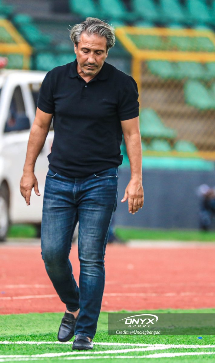 UnkleGbenga's tweet photo. 👀 CAN HE TURN IT AROUND?

CS Sfaxien's boss faces the biggest tactical challenge of the tie today.

Down 1–0 from the first leg, but now he has home advantage. 🇹🇳

Will he find the formula to break Shooting Stars? 🧠⚔️

📸 ONYX Sport Visuals
 #CSSfaxien #ShootingStars #CAF https://t.co/cWMBSUCZx9