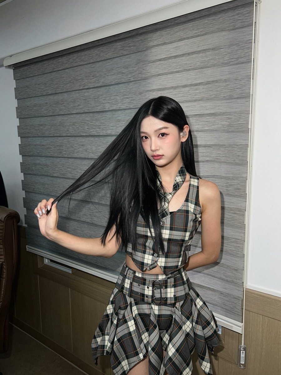 s2ebin's tweet photo. 260913 #์๋น #Ebin ์๋ฒ์ค ํฌ์คํธ
#์ํฌ๋ฆฟ๋๋ฒ #SECRET_NUMBER https://t.co/38dPfNDcTO