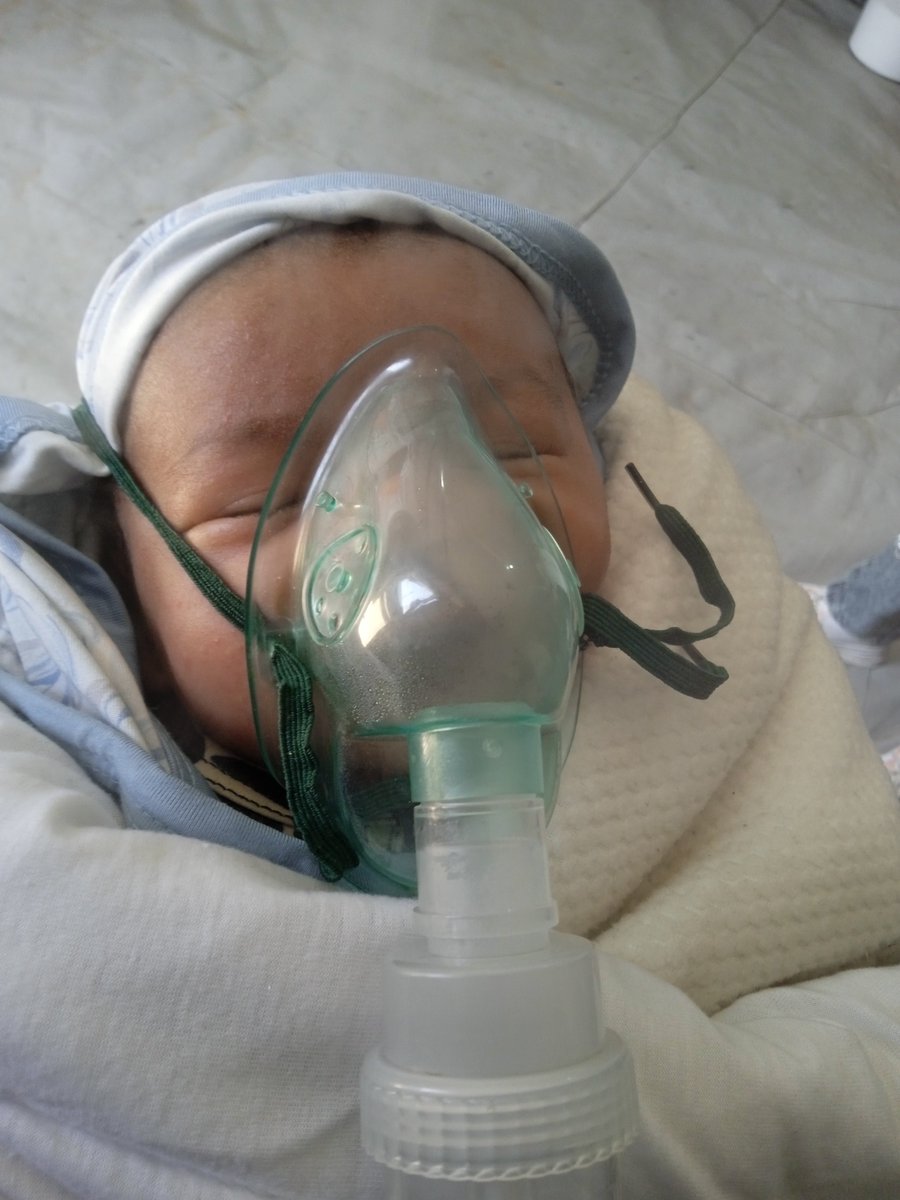laa_2005's tweet photo. Hello my friends, I'm Adi from Gaza and I have a 5-month-old baby who needs milk and formula. Please help me. 🍉💔😭 https://t.co/frDKrsR3Uo
