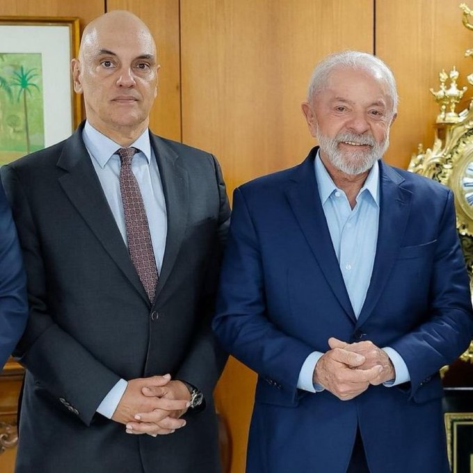 marconijackson's tweet photo. Lula é Moraes, Moraes é Lula. https://t.co/2vBpklMWjh