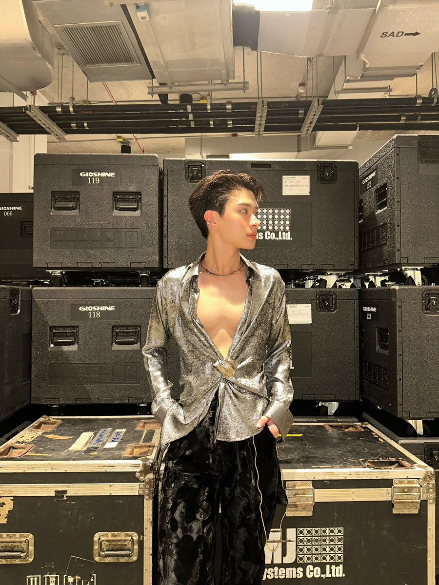 thaichayanon's tweet photo. สาดไปคับลูกแคลนสมาชิก 👊🏻
#THAIchayanon 
#EXHIBIT
#MchoiceMintAwards2026xBUS
#MchoiceMintAwards2026
#BUSbecauseofyouishine https://t.co/HNoC044qsX