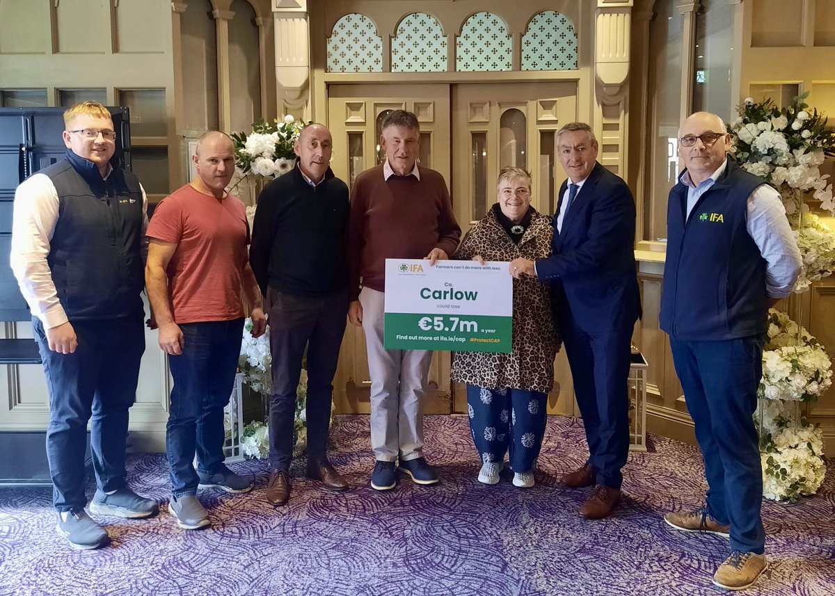 BillyKelleherEU's tweet photo. Thanks to Carlow @IFAmedia 🌾🐄🚜 for the invitation to meet recently to discuss their priorities for the next 🇪🇺 Budget and CAP.
It’s essential that we get a budget that doesn’t cut direct payments to farmers or cut agri-enviro schemes that have proven so successful. https://t.co/UhfGMciJRm