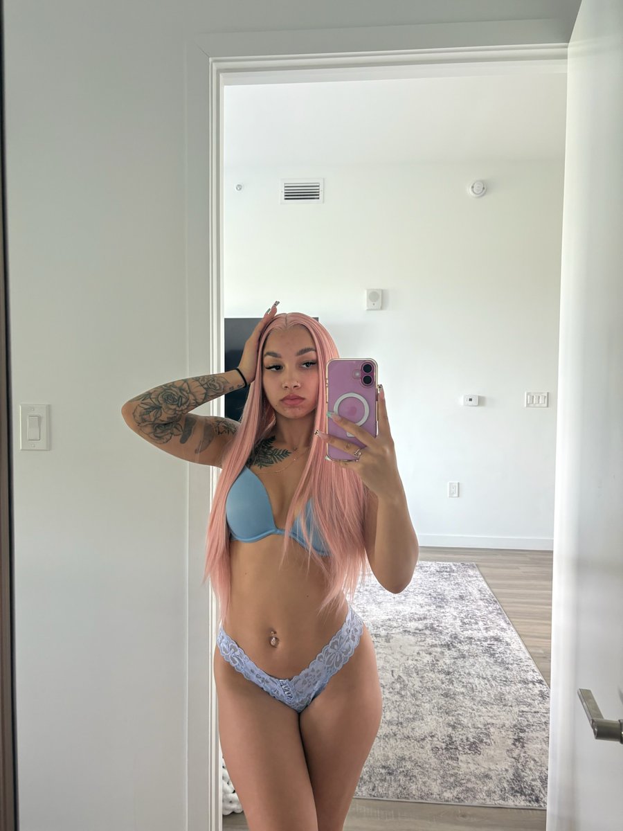 bbylaylani's tweet photo. hiii https://t.co/llqCAOj4XA