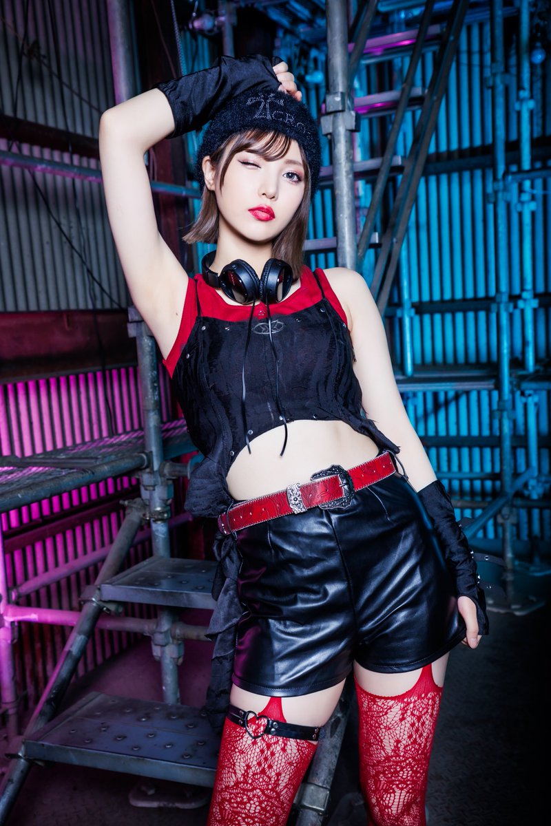 RabbitPunk_JP's tweet photo. ✳︎────────────✳︎
Rabbit Punk
ERINA (@erina_punk)
出身地:福井県
身長:168cm
誕生日:2月22日
✳︎────────────✳︎
∴ NEXT MEMBER — TOMORROW ∴
#RabbitPunk https://t.co/baMbwdSytt