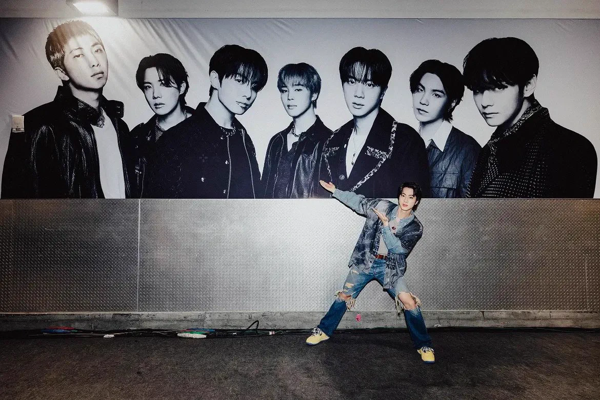 BTS Updates, News & Charts⁷ on X: 