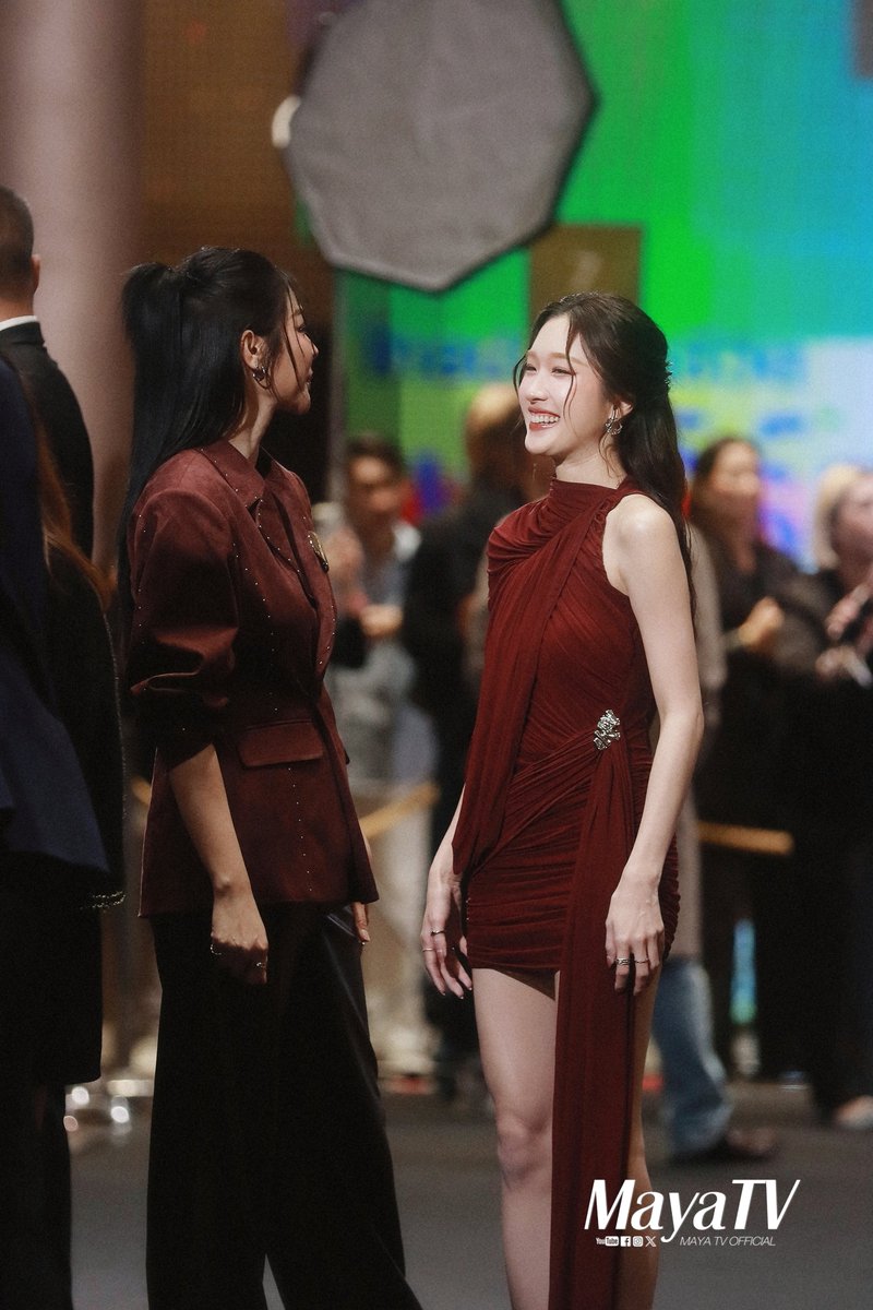mayaonline2002's tweet photo. Snapshot #MAYATVOFFICIAL | ฝ้าย #FayePeraya &amp; อะตอม #AtomPariya เข้าร่วมงาน “MCHOICE &amp; MINT AWARDS 2026” 💚✨

FAYEATOM X MCHOICE26

#MchoiceMintAwards2026
#MintAwards2026xFayeAtom
#FayeAtom #ฝ้ายอะตอม https://t.co/nkZbnqzLN8