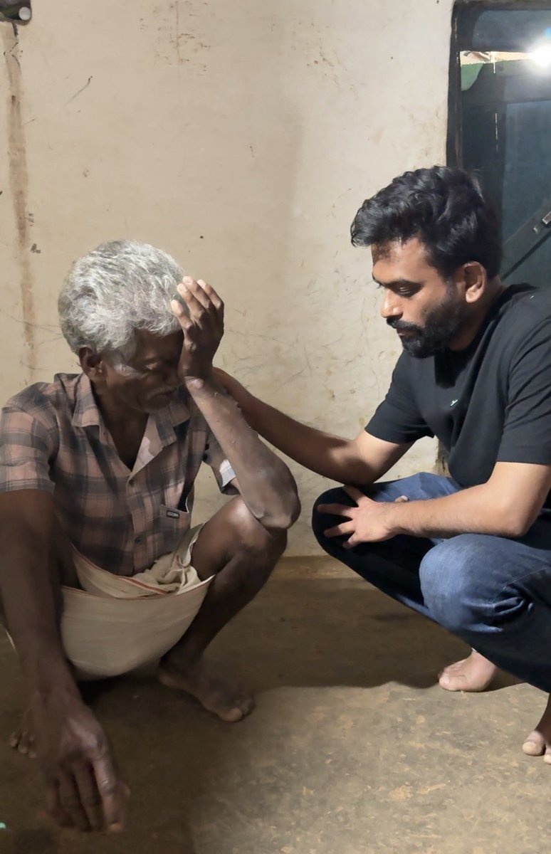 Cockroachisback's tweet photo. More than 30 tribal children died in Balaghat.

Immunisation was marked DONE ON PAPER for the very diseases that killed these children.

Those responsible for their lives were busy ticking boxes on paper while children were dying. https://t.co/9Z2A9W17hM
