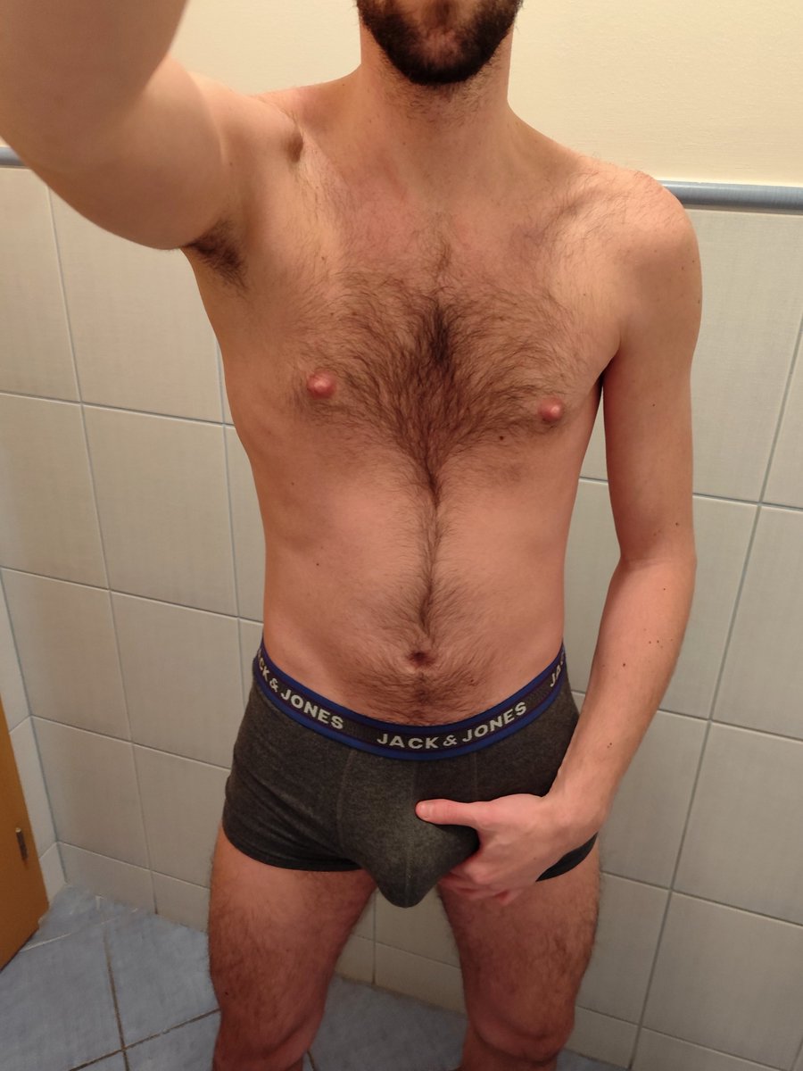 johnx_73's tweet photo. Just a casual day 🙂
 #gay #hairy #otter #treasuretrail 
#bulge #slimfit #nipples #bearded https://t.co/W4CI17v1me