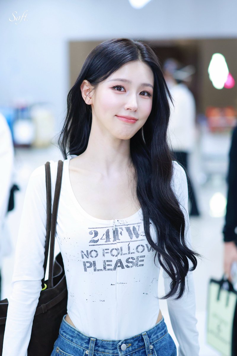 soft_0131's tweet photo. 260816
📸

#MIYEON #미연
#IDLE #아이들 https://t.co/W5v2OVWXBS