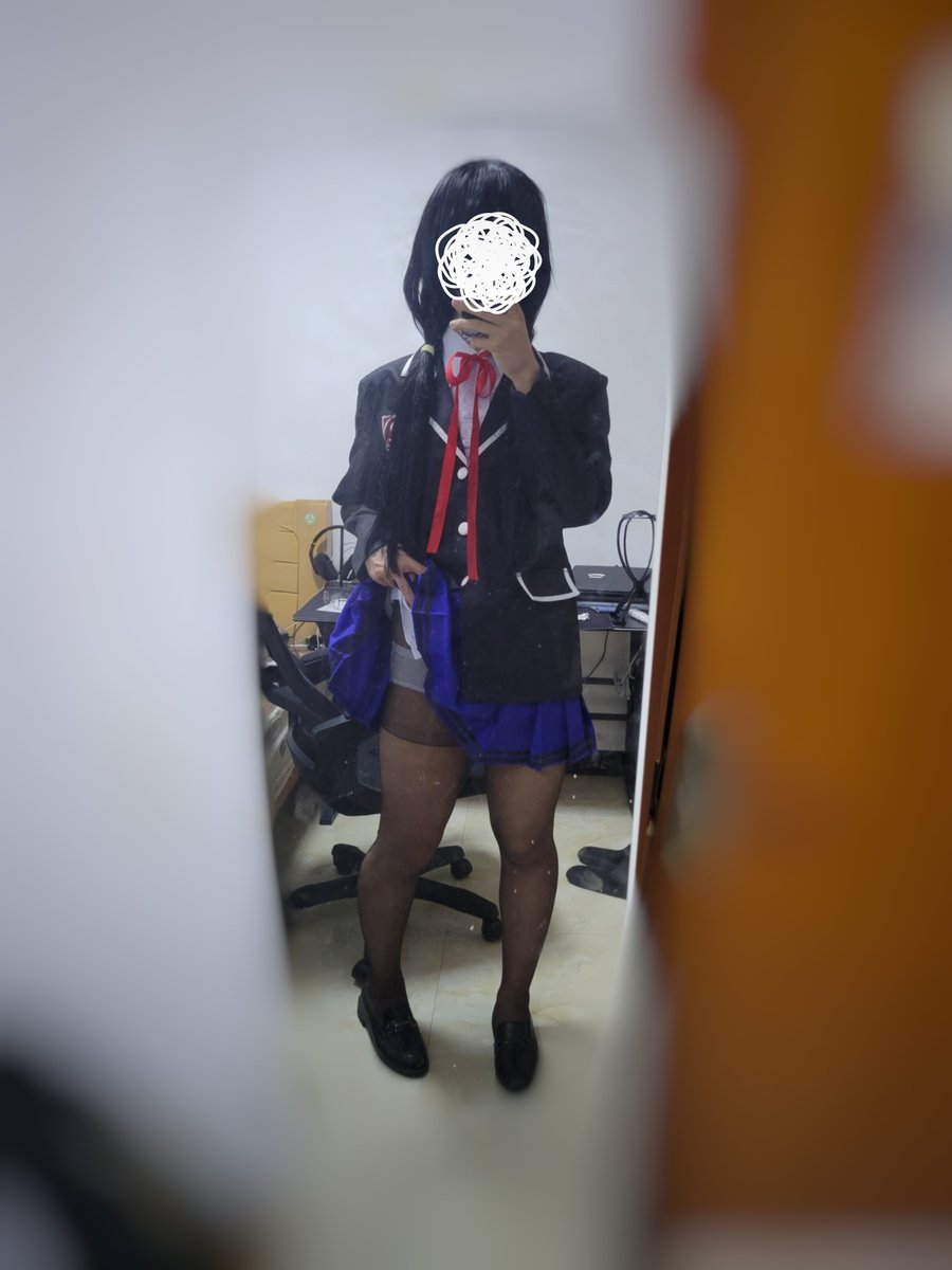 L11Ta10122's tweet photo. 我感觉每天都性欲高涨…… https://t.co/bohJkPeAj4