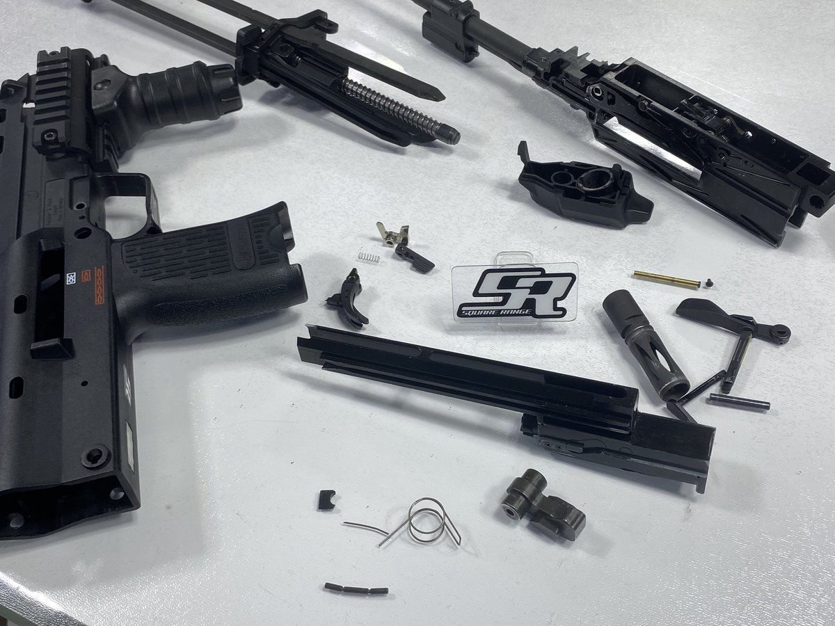 SquareRange's tweet photo. New Wave MP7(小米7) GBBの動作不良が見られたので中身をチェックしたところあちこちにダメージが…😭

スペアパーツを引っ張り出して交換、見事に復活しました👌

#SquareRange #シューティングレンジ #MP7 #ガスブロ #小米7 https://t.co/6rVrcBF5d1