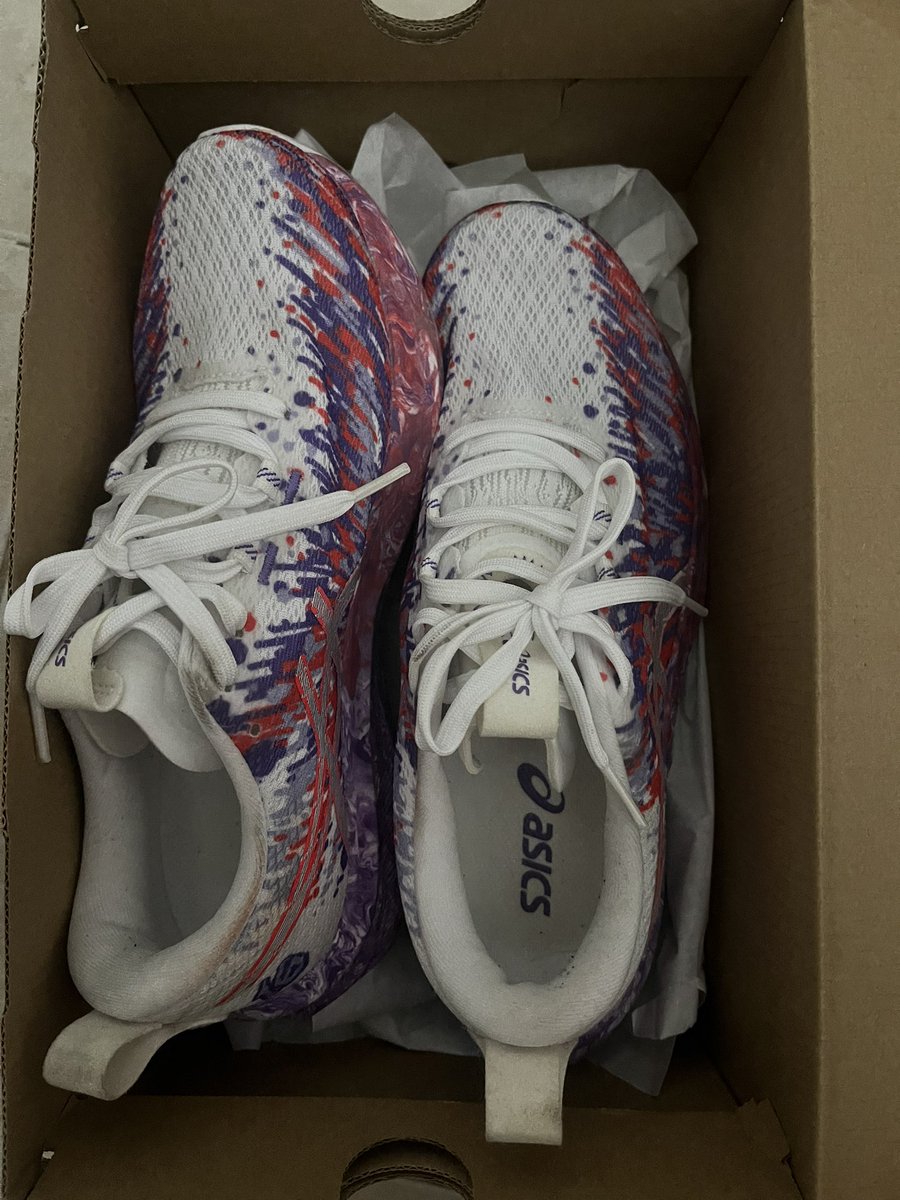 tamtangTOK's tweet photo. ASICS nosa tri 16 women ของแท้ ใส่วิ่ง20กิโล ปล่อยต่อ 1900.-
#รองเท้ามือสอง #asics #ของมือสอง #รองเท้าวิ่ง #กีฬา #ของแท้ #ตลาดมือสอง
#รองเท้า #วิ่ง https://t.co/rKlzUUf9M3