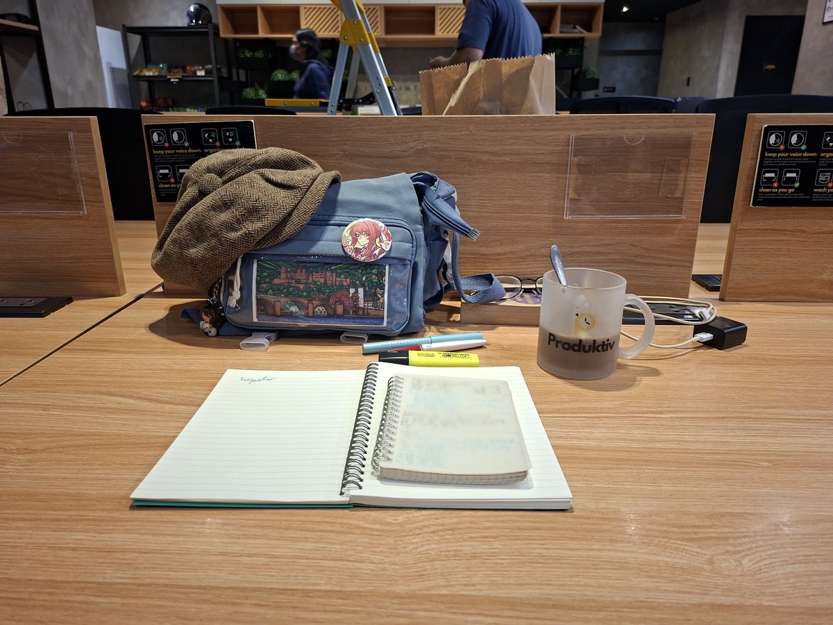 carool_linnee's tweet photo. getting ready to study https://t.co/euuQ1kXFTQ