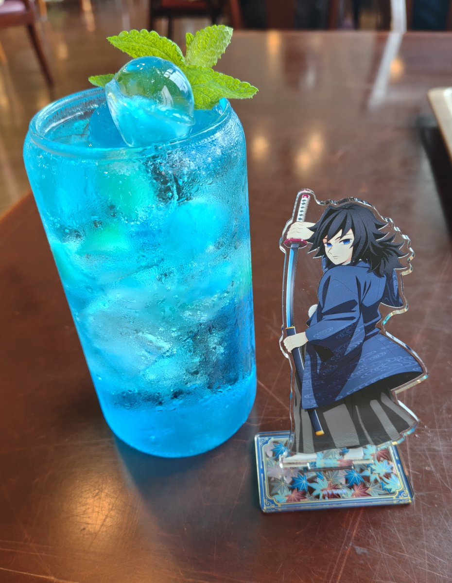 eririn_kai's tweet photo. わー秋色だー🍂
春と夏はタイミングよく行けたので秋も狙いたいところ😆
来月前半に母が白鳥に行くって言ってたから便乗して、牧歌の里の年パス持ってるし行っちゃおー✨ https://t.co/VtOfmPiW5s