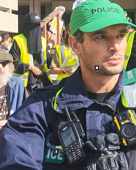 BasilTheGreat's tweet photo. 🚨TWO TIER POLICING 🚨

The man who was arrested for wearing a Burqa at the Portsmouth protest yesterday has been charged with concealing his identity

Meanwhile Young Bob reported a woman concealing her identity in a Burqa at the counter protest stood right behind a police officer and nothing happened