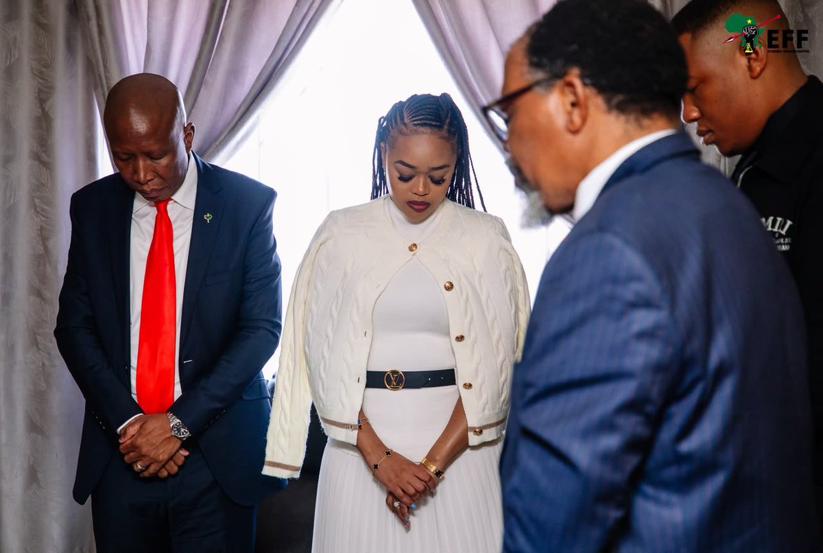 EFFSouthAfrica's tweet photo. Prayer is not a retreat from politics but the fuel for it.

Prophet Ralekholela committed the EFF and its leadership to the Lord because proceeding to the church service. https://t.co/bCSIdHX6DI
